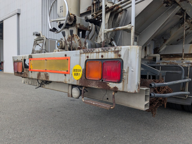 三菱ふそう ファイター 増トン バルク車 PJ-FK72FZ(96278) 7枚目