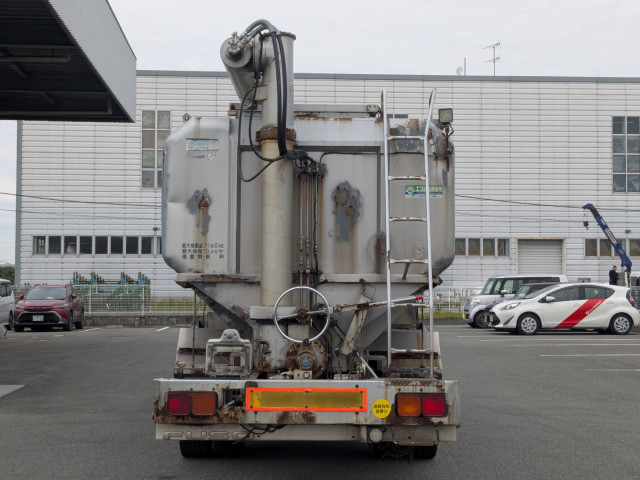 三菱ふそう ファイター 増トン バルク車 PJ-FK72FZ(96278) 8枚目