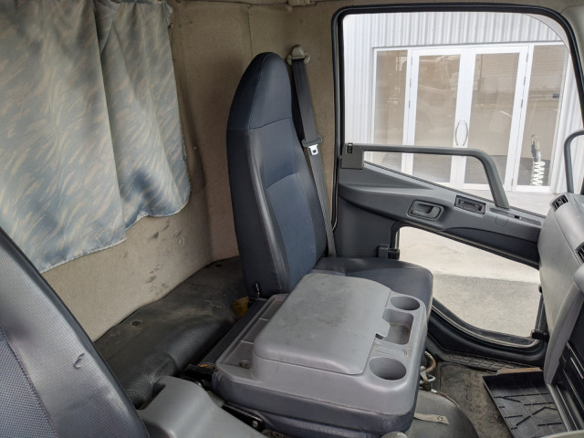 三菱ふそう ファイター 増トン バルク車 PJ-FK72FZ(96278) 29枚目