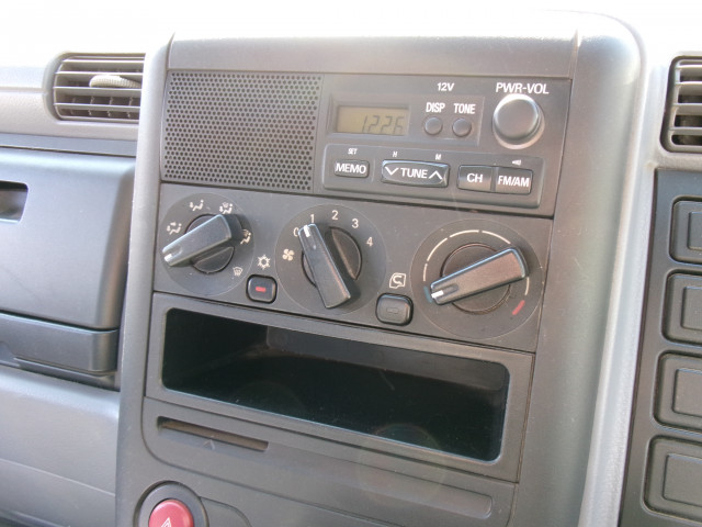 三菱ふそう キャンターガッツ 小型 平ボディ PDG-FB70B(96279) 15枚目