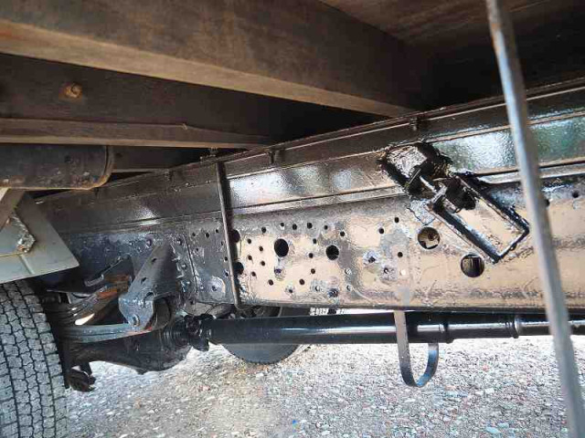 日野 レンジャー 中型 平ボディ ADG-FD7JLWA(96288) 13枚目