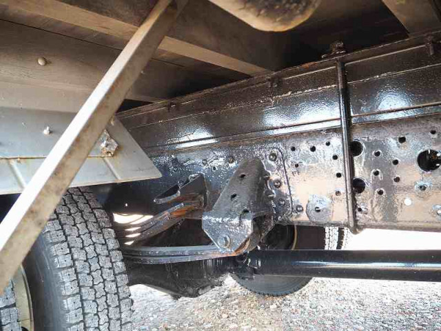 日野 レンジャー 中型 平ボディ ADG-FD7JLWA(96288) 14枚目