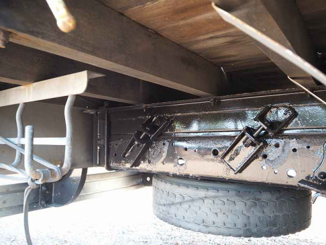 日野 レンジャー 中型 平ボディ ADG-FD7JLWA(96288) 17枚目