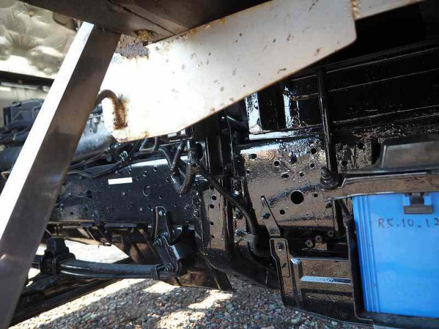 日野 レンジャー 中型 平ボディ ADG-FD7JLWA(96288) 28枚目