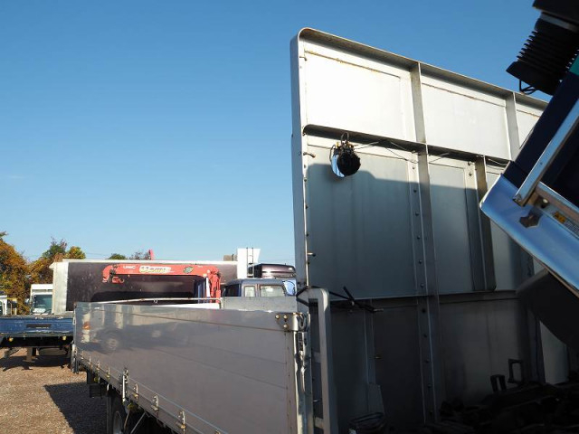 日野 レンジャー 中型 平ボディ ADG-FD7JLWA(96288) 33枚目