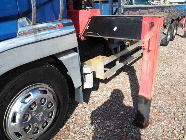 三菱ふそう スーパーグレート 大型 クレーン付き PJ-FY54JTY(96290) 13枚目