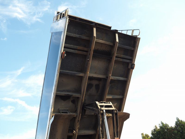 三菱ふそう スーパーグレート 大型 土砂ダンプ PJ-FV50JY(96293) 15枚目