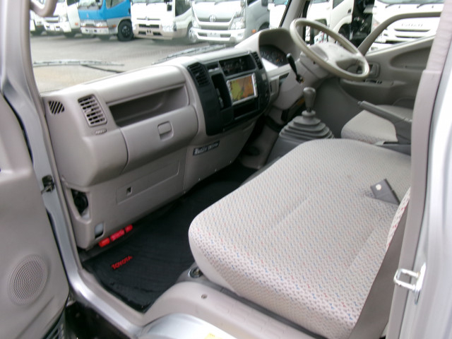 トヨタ トヨエース 小型 平ボディ KR-KDY220(96294) 19枚目