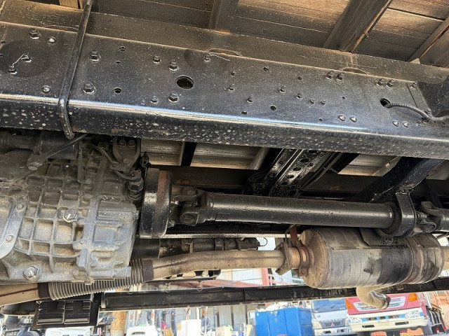 三菱ふそう ファイター 中型 平ボディ PA-FK71DJ(96296) 28枚目