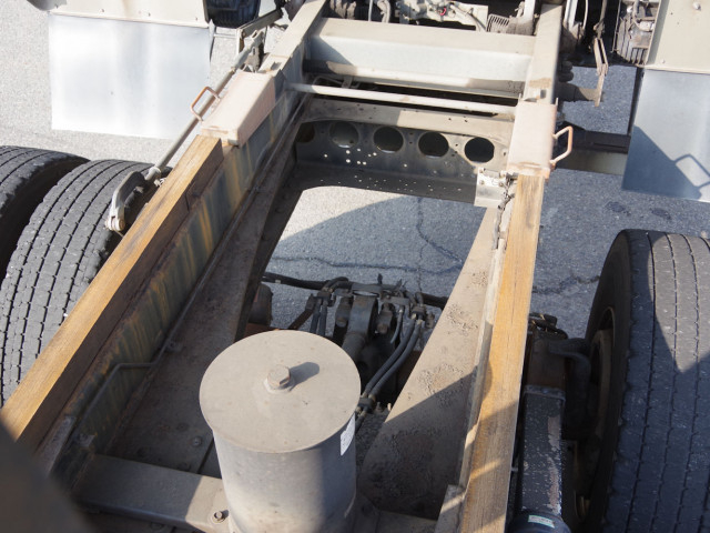 いすゞ ギガ 大型 土砂ダンプ PJ-CYM51P6(96299) 9枚目