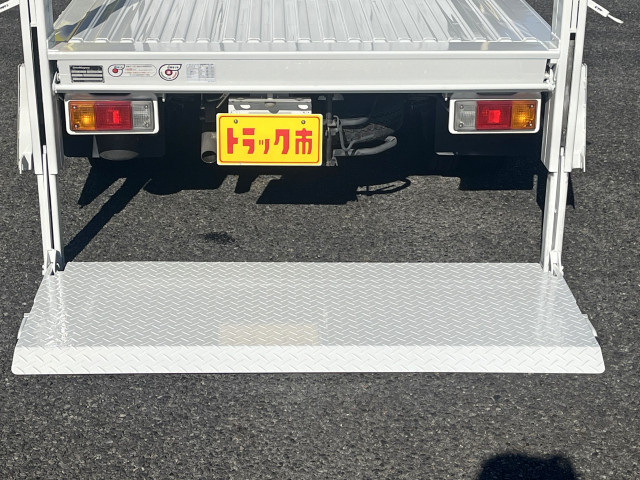 日産自動車 バネット 小型 平ボディ TC-SK82TN(96300) 11枚目