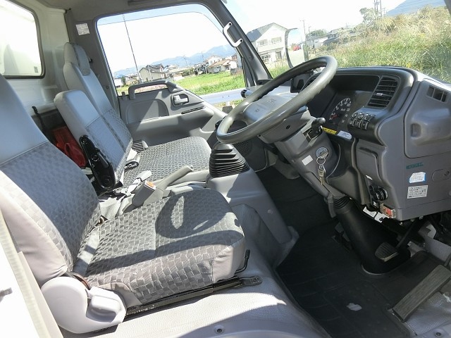 いすゞ エルフ 小型 アルミウィング PB-NPR81AN(96301) 3枚目