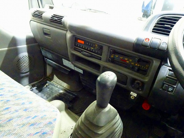 いすゞ エルフ 小型 - KRｰNKR81LV(96305) 9枚目