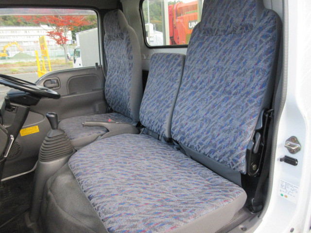 いすゞ エルフ 小型 クレーン付き KR-NKR81EA(96307) 26枚目