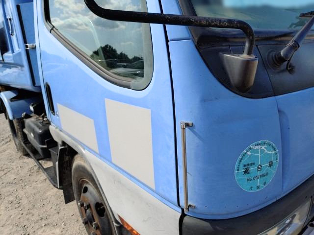 三菱ふそう キャンター 小型 塵芥車（プレス式） KK-FE3CB(96311) 14枚目