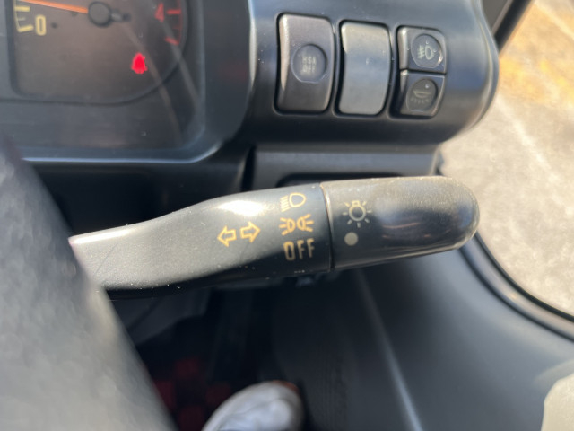 いすゞ エルフ 小型 アルミバン KK-NKR66LAV(96313) 13枚目