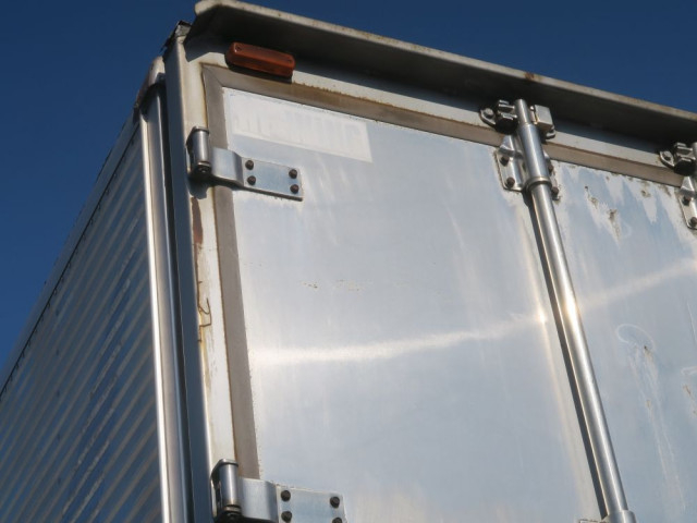 日野 プロフィア 大型 アルミウィング KC-FS4FZFA(96315) 14枚目