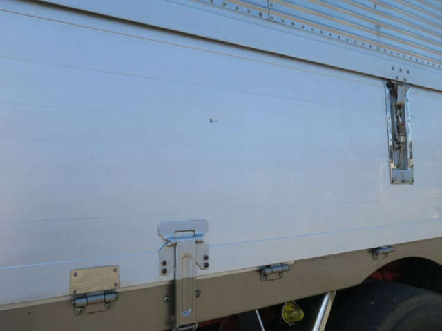 日野 プロフィア 大型 アルミウィング KC-FS4FZFA(96315) 17枚目