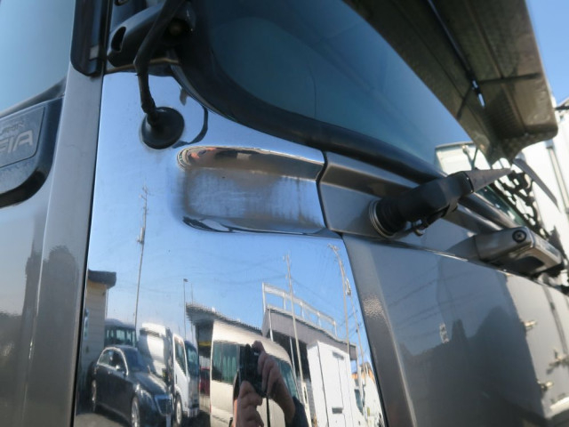 日野 プロフィア 大型 アルミウィング KC-FS4FZFA(96315) 24枚目