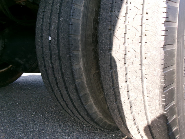 三菱ふそう キャンター 小型 平ボディ KC-FE562EV(96316) 33枚目