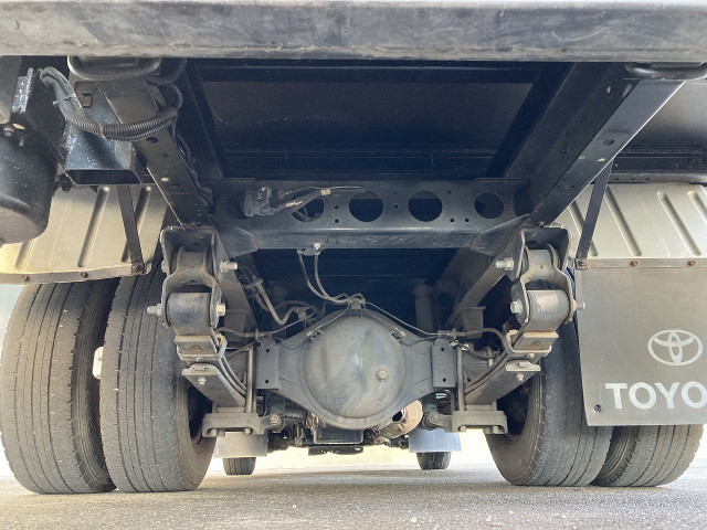 トヨタ ダイナ 小型 アルミバン TKG-XZC645(96322) 13枚目