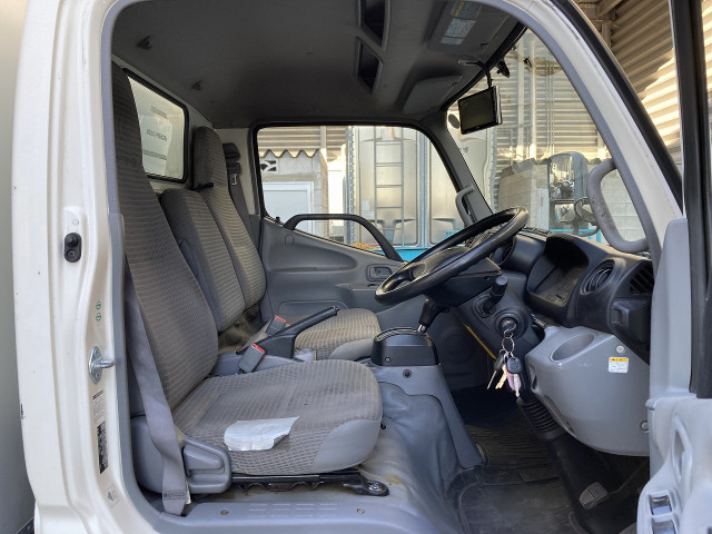 トヨタ ダイナ 小型 アルミバン TKG-XZC645(96322) 16枚目