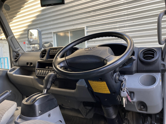 トヨタ ダイナ 小型 アルミバン TKG-XZC645(96322) 17枚目