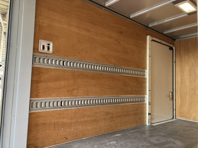 トヨタ ダイナ 小型 アルミバン TKG-XZC645(96322) 23枚目