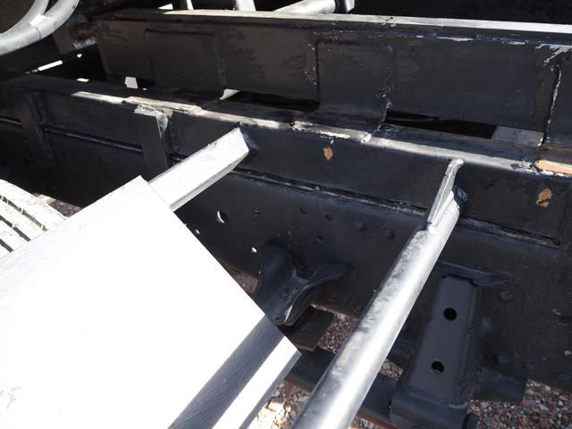 いすゞ エルフ 小型 車載専用車 *********(96357) 31枚目