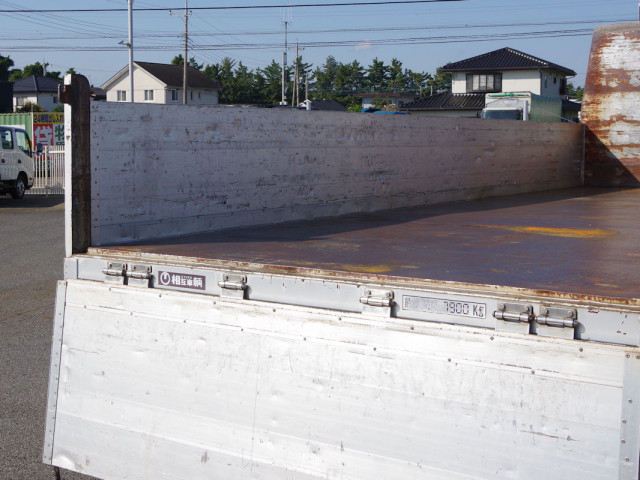 三菱ふそう ファイター 増トン 平ボディ PJ-FK62FZ(96379) 13枚目