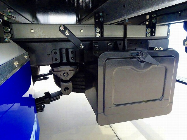 日野 デュトロ 小型 冷凍冷蔵バン 2KG-XZU605M(96380) 38枚目