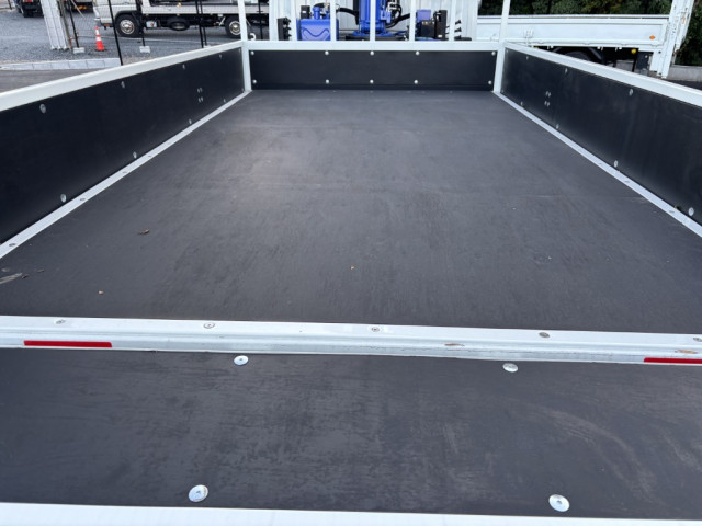 三菱ふそう キャンター 小型 クレーン付き 2PG-FEB80(96381) 12枚目