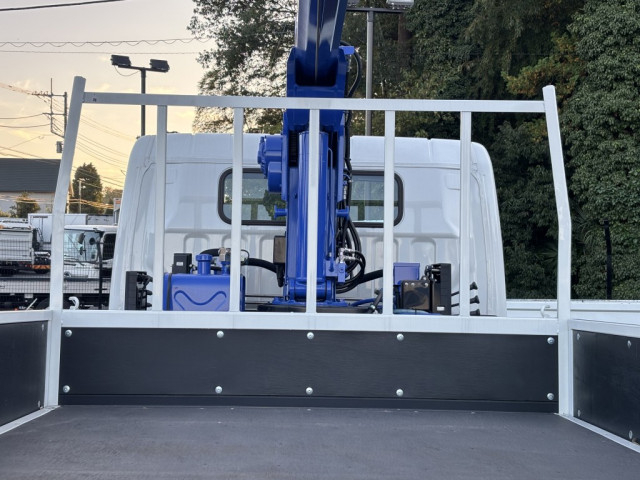 三菱ふそう キャンター 小型 クレーン付き 2PG-FEB80(96381) 13枚目