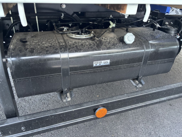 三菱ふそう キャンター 小型 クレーン付き 2PG-FEB80(96381) 28枚目