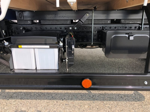 三菱ふそう キャンター 小型 クレーン付き 2PG-FEB80(96382) 27枚目