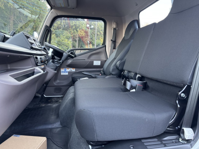 三菱ふそう キャンター 小型 クレーン付き 2PG-FEB80(96381) 39枚目