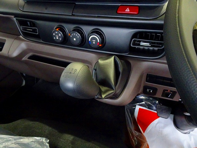 三菱ふそう キャンター 小型 平ボディ 2RG-FBAV0(96383) 14枚目