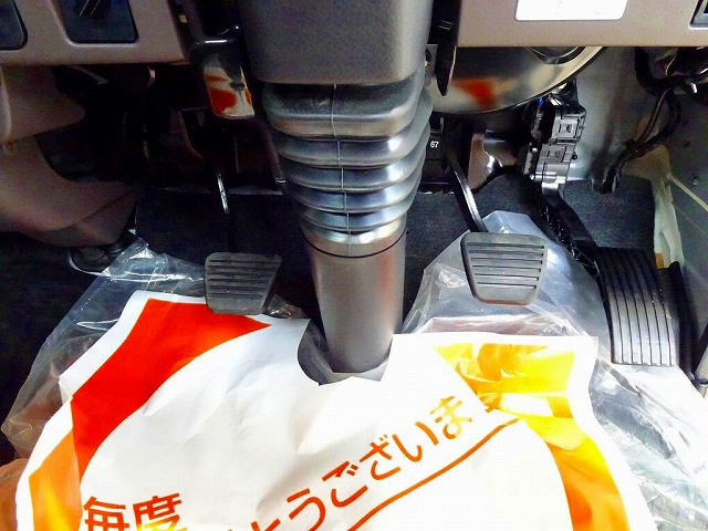 三菱ふそう キャンター 小型 平ボディ 2RG-FBAV0(96383) 15枚目