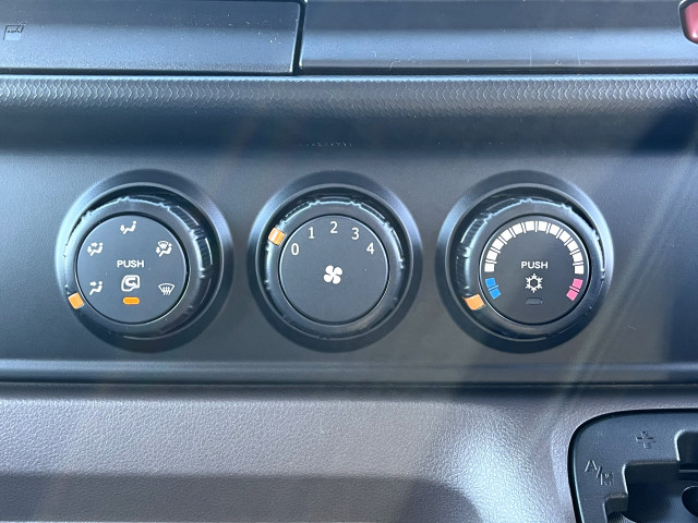 三菱ふそう キャンター 小型 Wキャブ 2RG-FBA20(96386) 19枚目