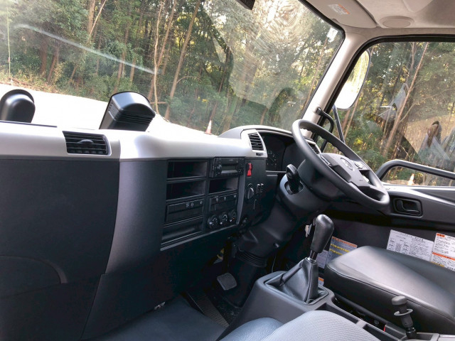 三菱ふそう ファイター 中型 コンテナ専用車 2KG-FK72F(96385) 33枚目