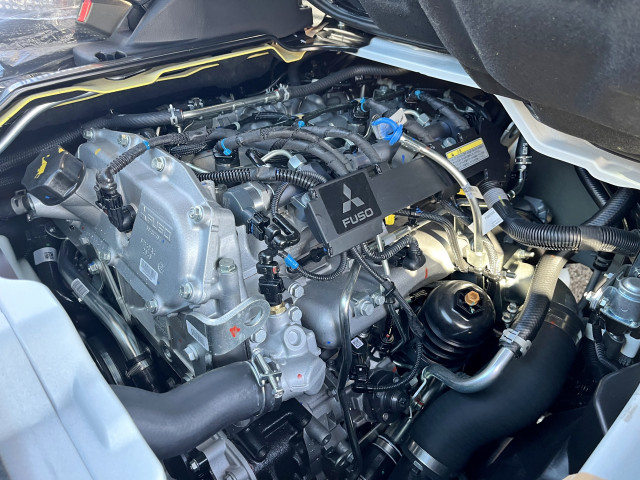 三菱ふそう キャンター 小型 Wキャブ 2RG-FBA20(96386) 33枚目