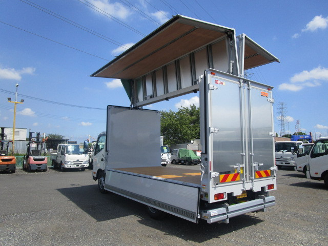 日野 デュトロ 小型 アルミウィング 2KG-XZU710M(96388) 9枚目