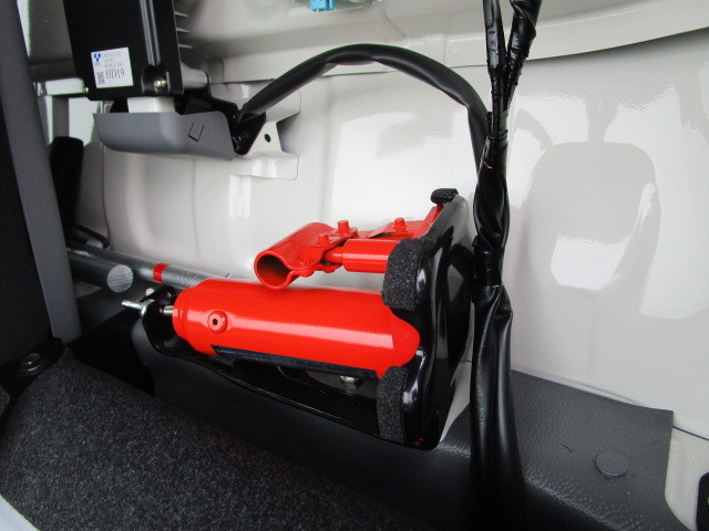 日野 デュトロ 小型 アルミバン 2KG-XZU712M(96387) 23枚目