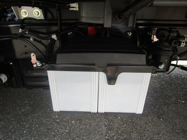 日野 デュトロ 小型 アルミウィング 2KG-XZU710M(96388) 39枚目