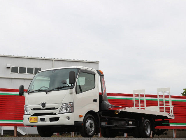 日野 デュトロ 小型 車載専用車 2RG-XZU722M(96394) 2枚目