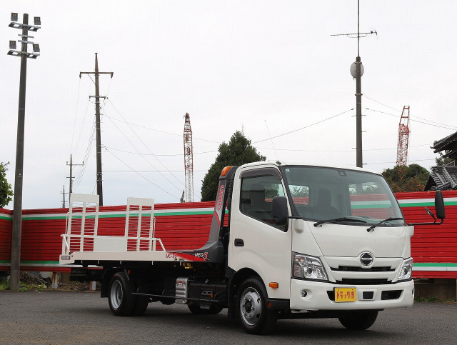 日野 デュトロ 小型 車載専用車 2RG-XZU722M(96394) 4枚目
