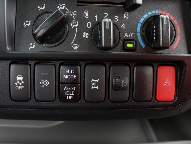 日野 デュトロ 小型 車載専用車 2RG-XZU722M(96394) 43枚目