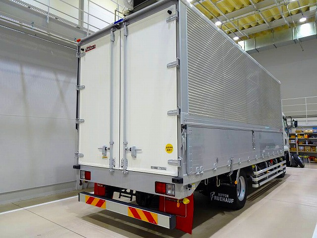 いすゞ フォワード 増トン アルミウィング 2RG-FTR90V2(96395) 3枚目