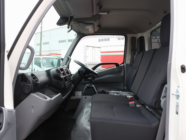 日野 デュトロ 小型 車載専用車 2RG-XZU722M(96394) 47枚目