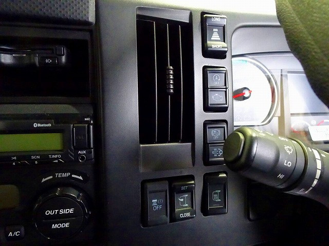 いすゞ フォワード 増トン アルミウィング 2RG-FTR90V2(96395) 12枚目